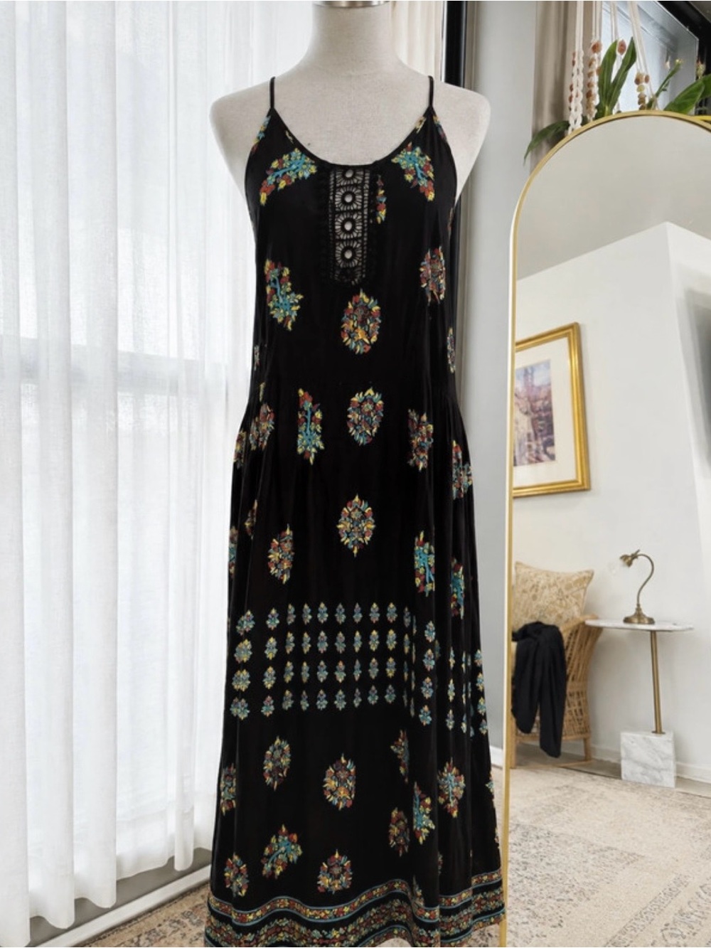 Band of Gypsies Black Floral Motif Maxi Dress